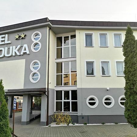 Hotel Duka Варшава Екстер'єр фото